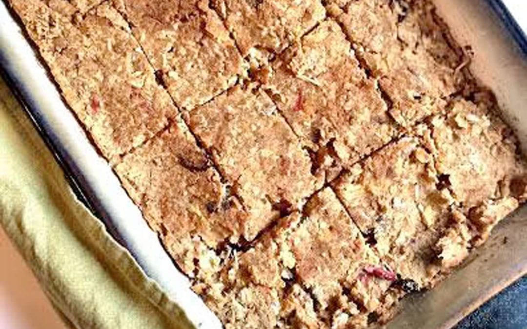 Rhubarb Breakfast Bars